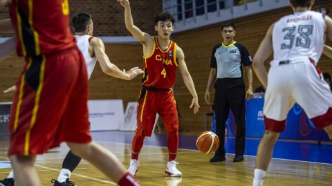篮板之殇：中国U19男篮五连败创历史最差，76-85不敌法国无缘首胜