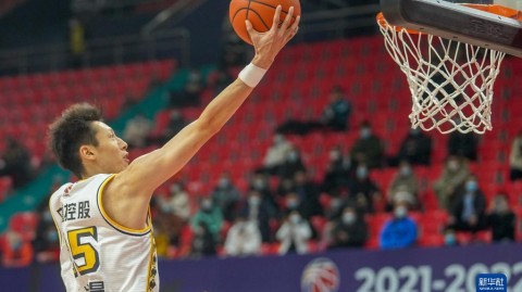 CBA矛与盾之争：深圳109-94大胜广厦豪取八连胜
