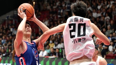 主场龙吃下半场开小灶，金牛这波十一连胜看得我脑仁儿都沸腾了！