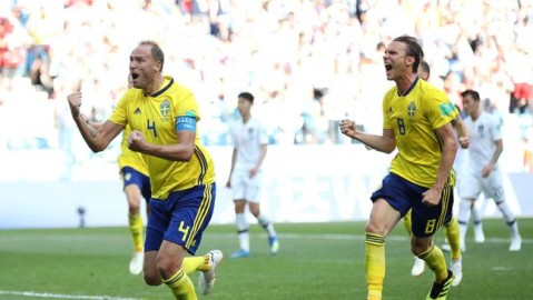 世界杯德国2-1瑞典：克罗斯读秒绝杀，10人德意志战车逆天改命
